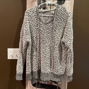 Oversized Miracle popcorn pullover. Super soft and comfy.